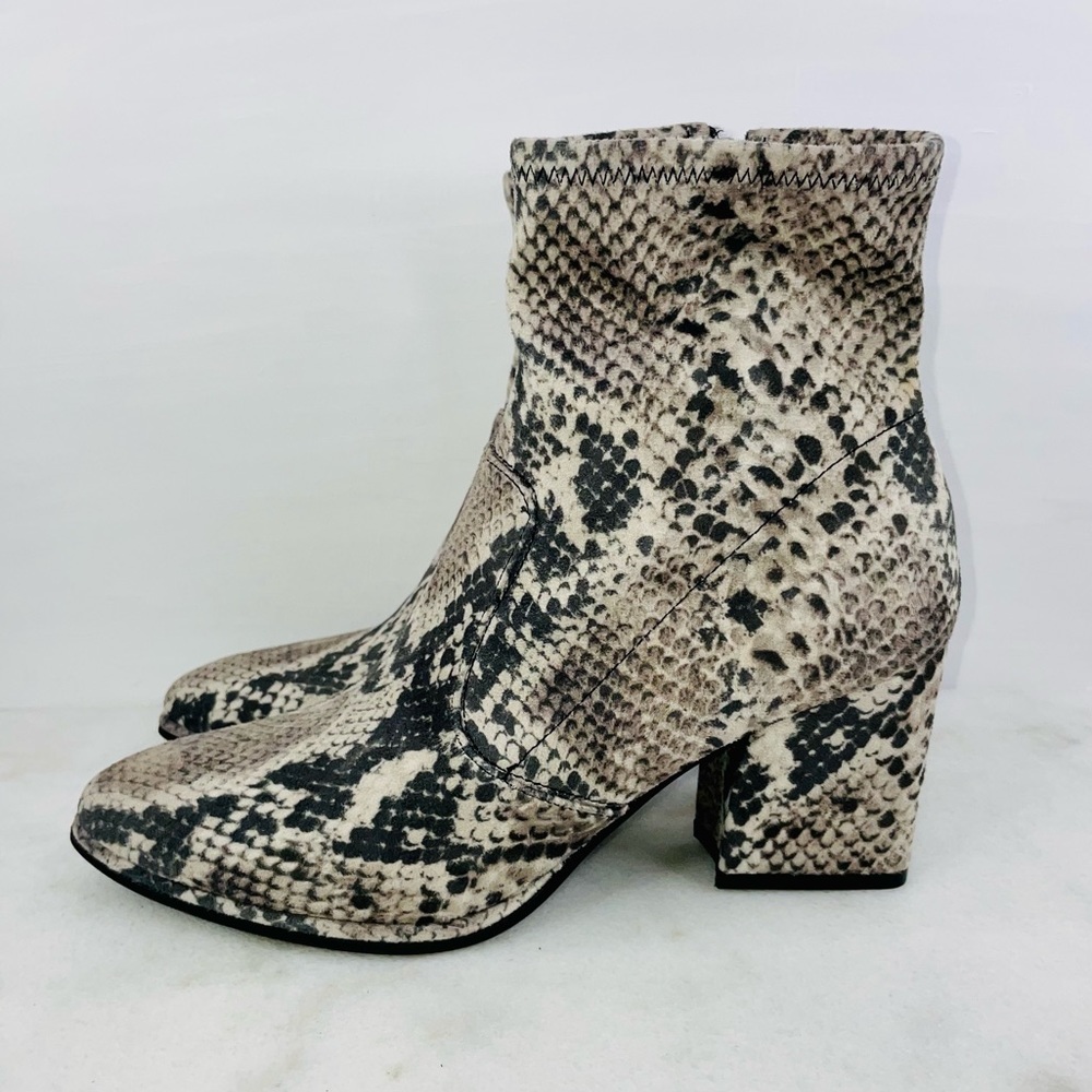 Marc Fisher Snake Print Leave Block Heel Stretch … - image 4